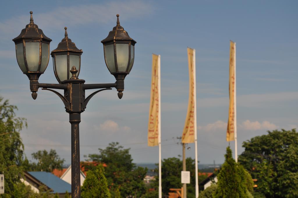 Akva Gold Aparthotel Arandjelovac Luaran gambar